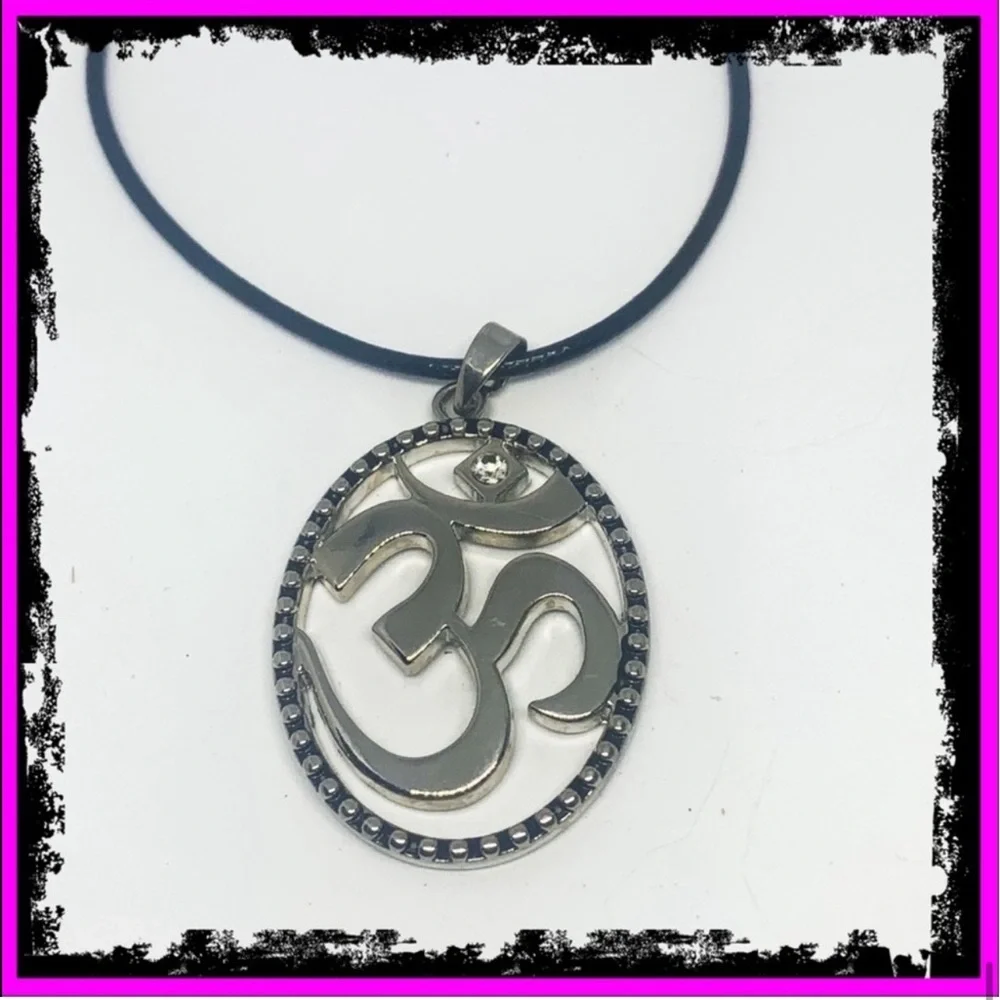 New Aum Om Sterling Silver Artisan White Sapphire Leather Namaste Yoga Necklace